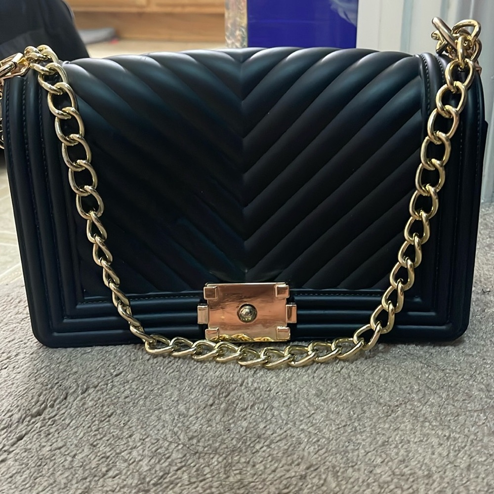 Fashion Nova Silicone Bag